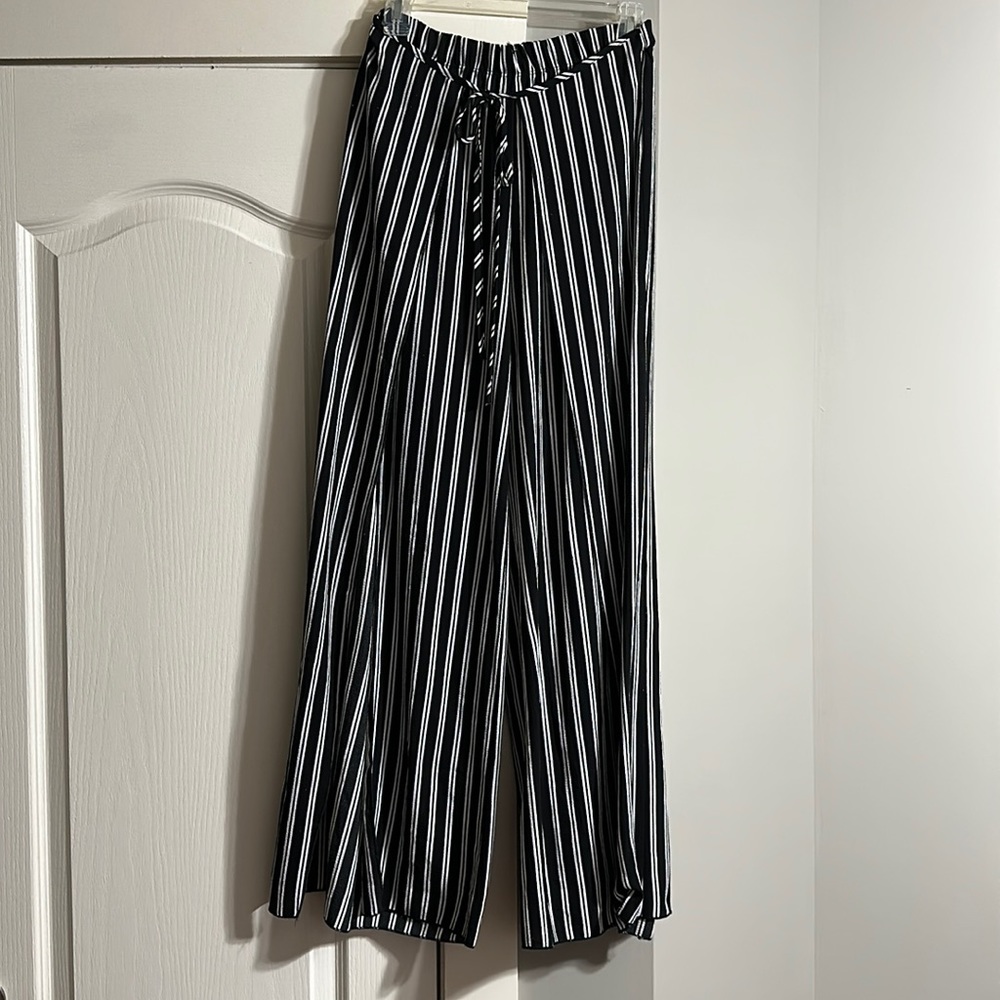 American Threads Wide Leg Slit Pants